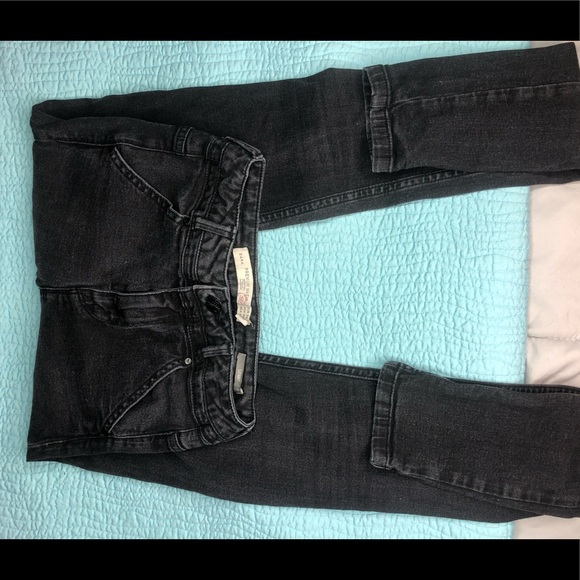 Zara - Black distressed skinny jeans - size 02 - Picture 5 of 6